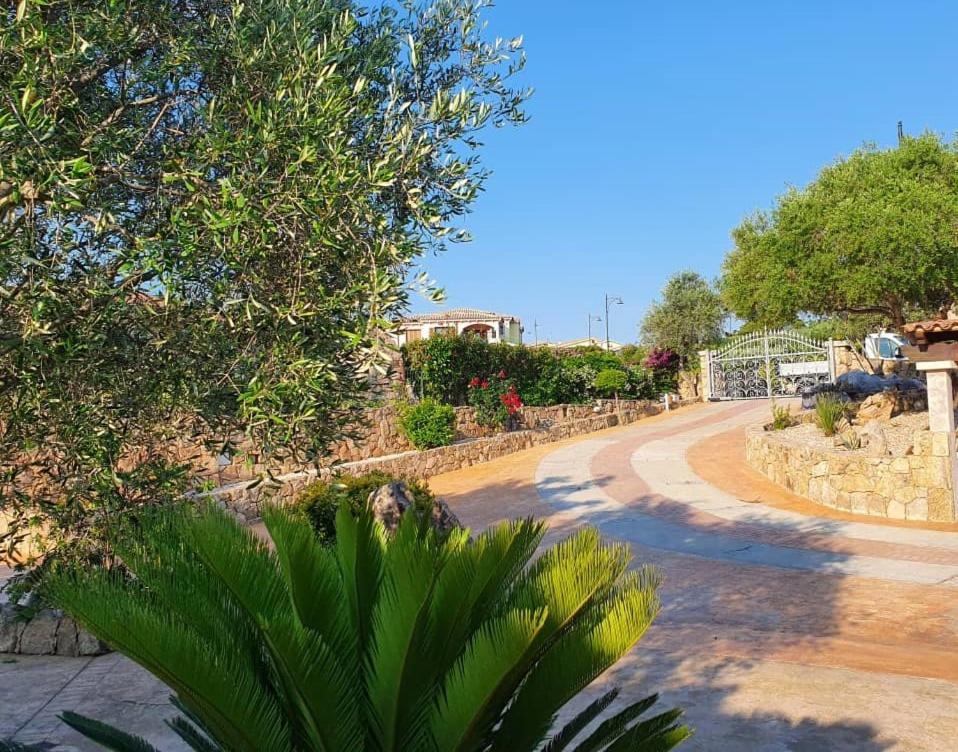 Villa Saba Olbia Eksteriør bilde