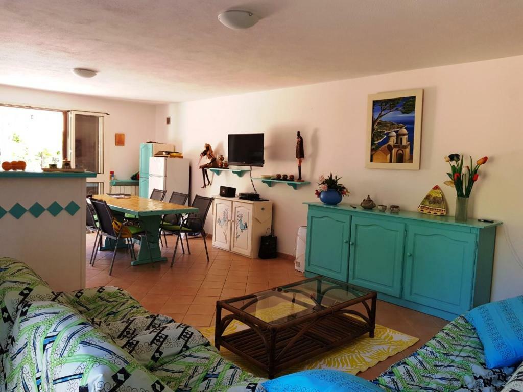 Villa Saba Olbia Eksteriør bilde